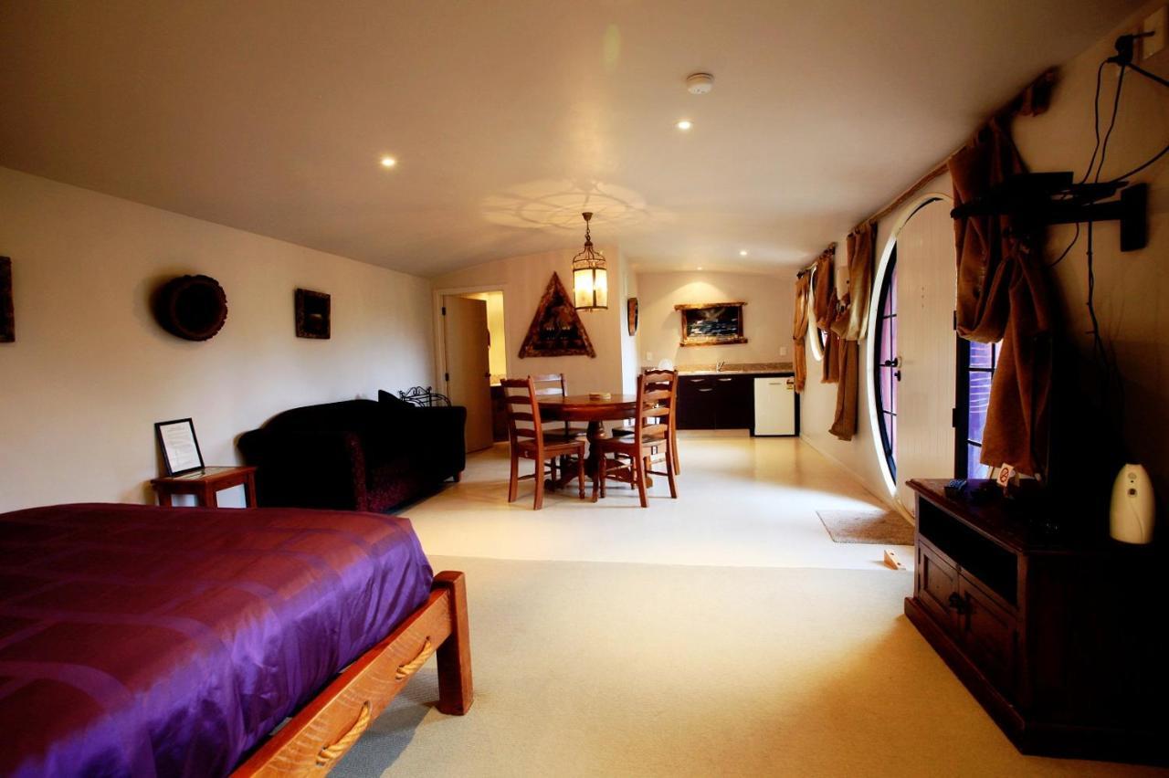 Woodlyn Park Motel Waitomo Caves Eksteriør bilde